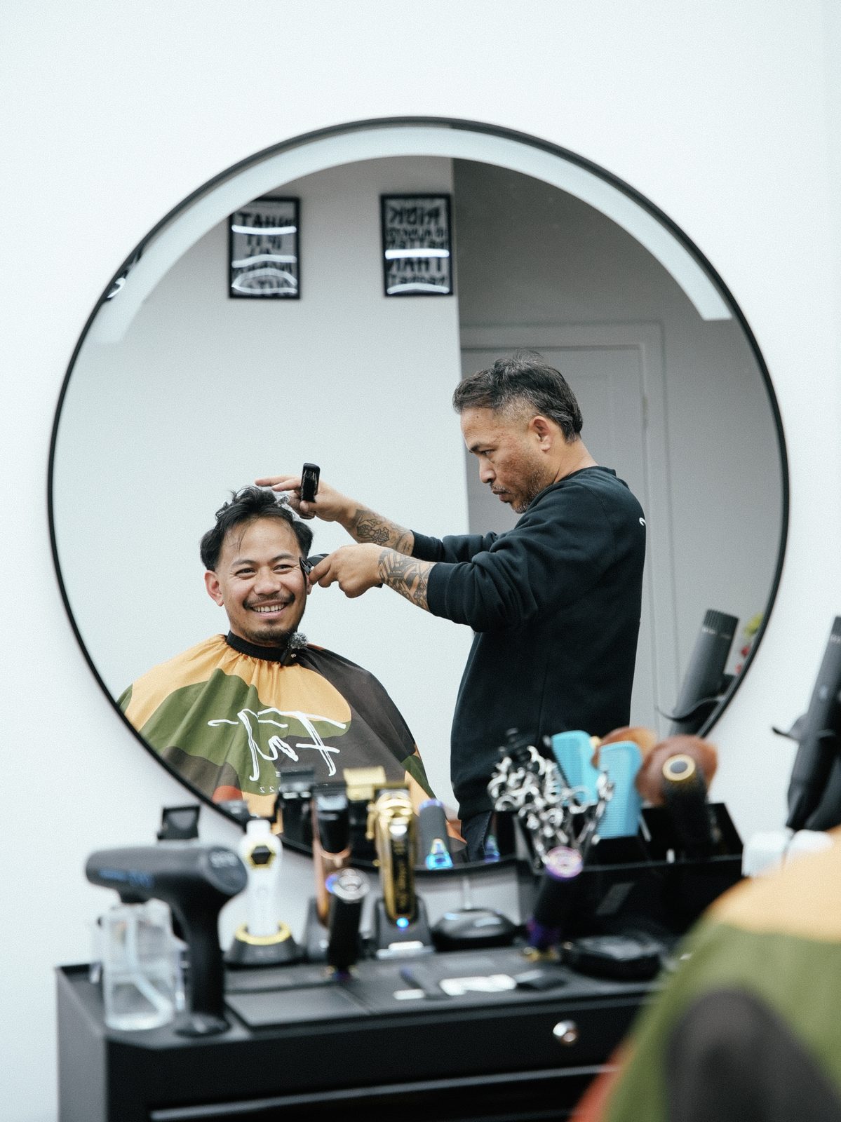 Fat Fade barber Farnborough mirror shot